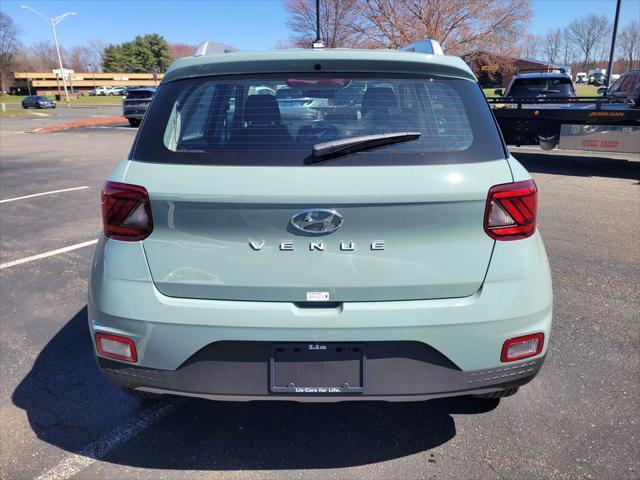 new 2025 Hyundai Venue car, priced at $24,324