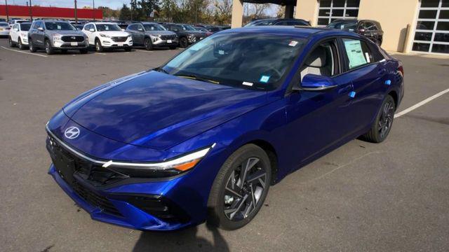 new 2025 Hyundai Elantra car, priced at $28,205