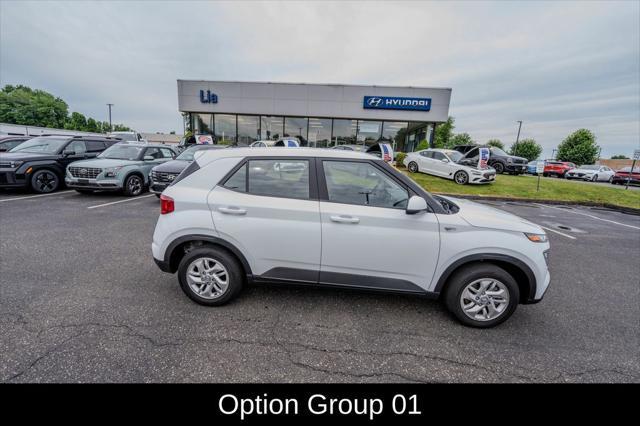 used 2022 Hyundai Venue car, priced at $18,295