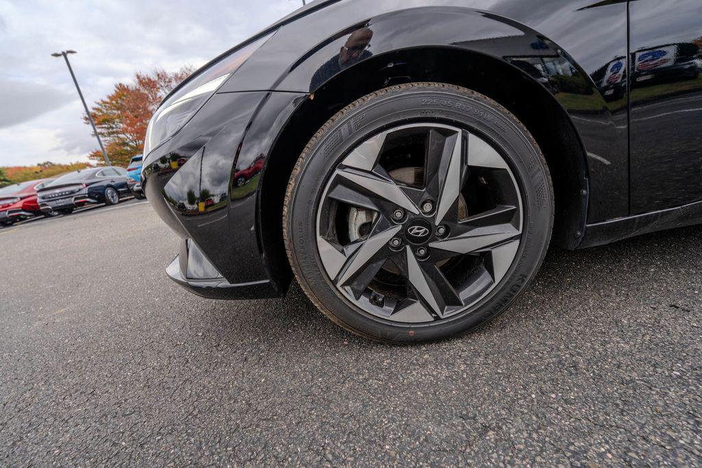 used 2023 Hyundai Elantra car, priced at $20,895