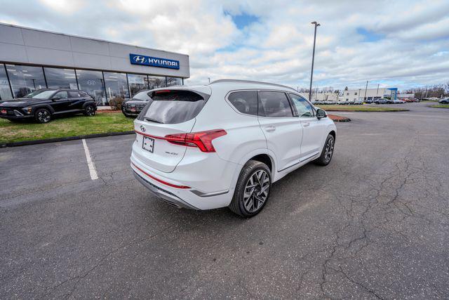 used 2022 Hyundai Santa Fe car, priced at $30,995