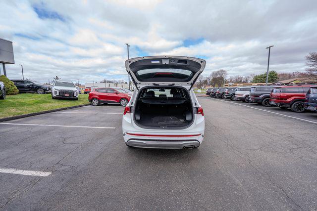 used 2022 Hyundai Santa Fe car, priced at $30,995