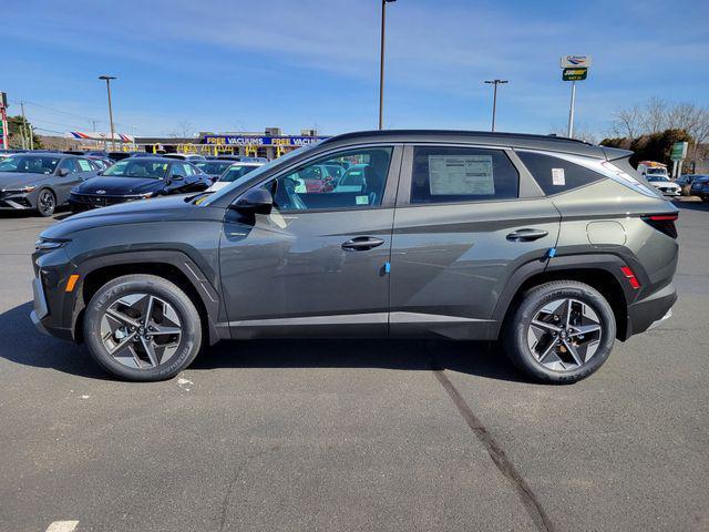 new 2025 Hyundai TUCSON Hybrid car, priced at $38,285