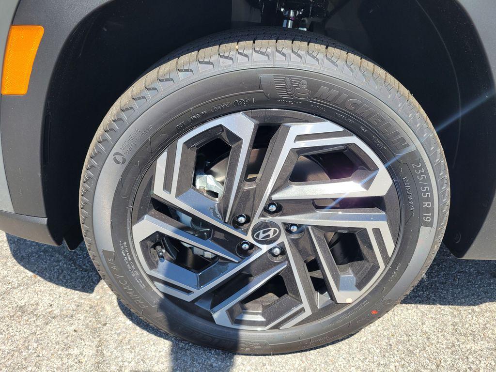 new 2025 Hyundai Tucson car, priced at $38,340
