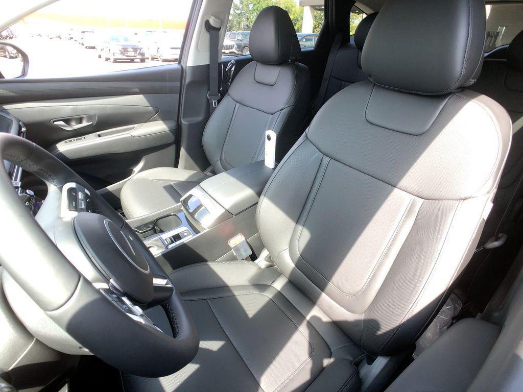 new 2025 Hyundai Tucson car, priced at $35,384
