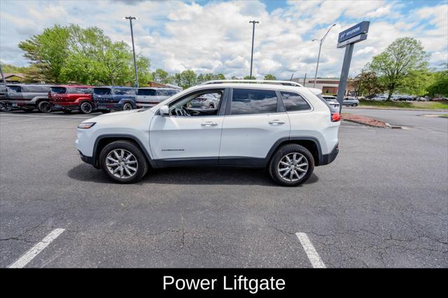 used 2018 Jeep Cherokee car, priced at $14,595