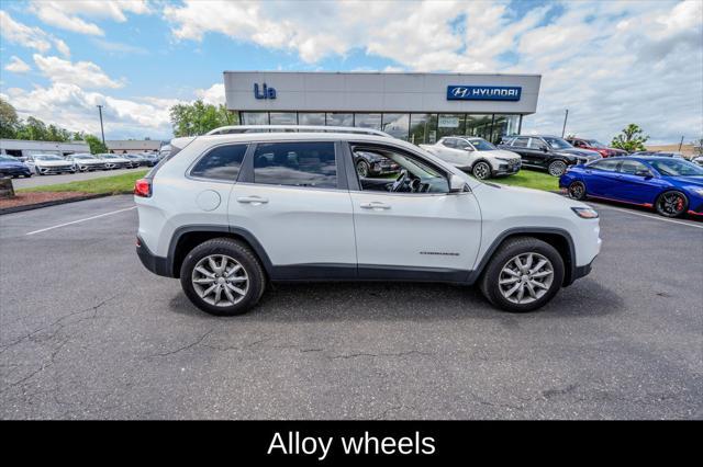 used 2018 Jeep Cherokee car, priced at $14,595