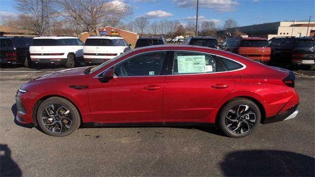 new 2024 Hyundai Sonata car, priced at $30,735