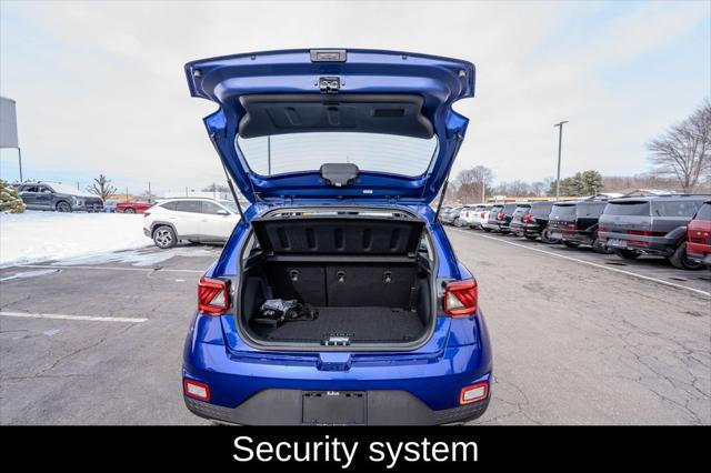 used 2025 Hyundai Venue car, priced at $22,895