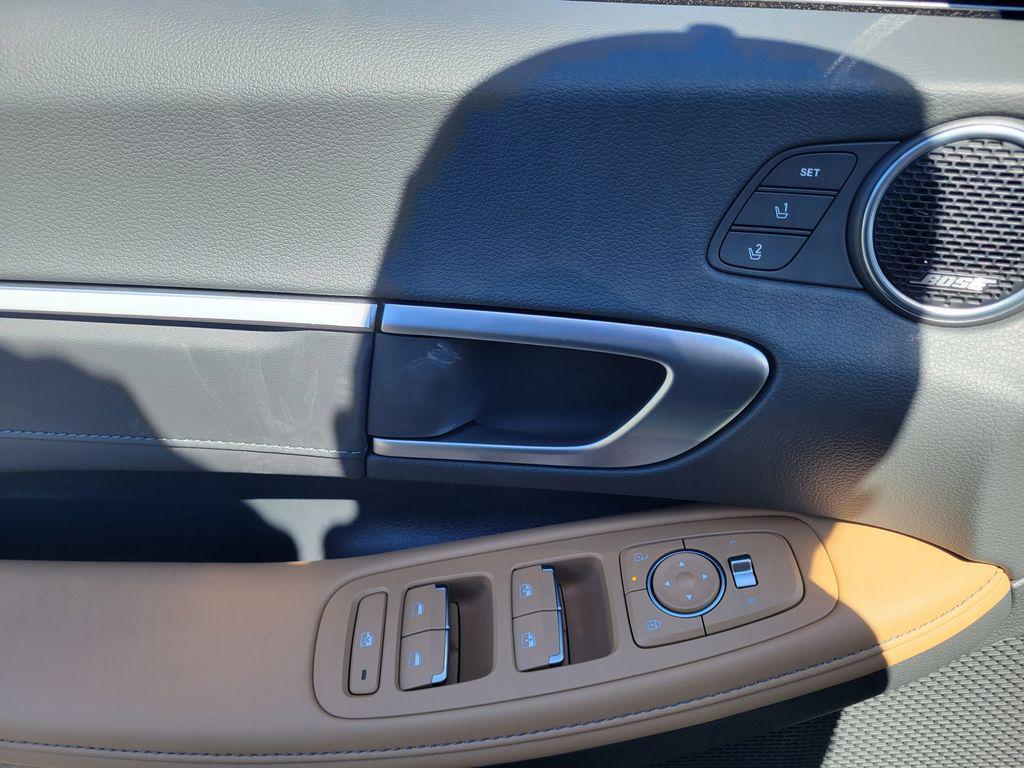 new 2025 Hyundai Sonata Hybrid car, priced at $36,983