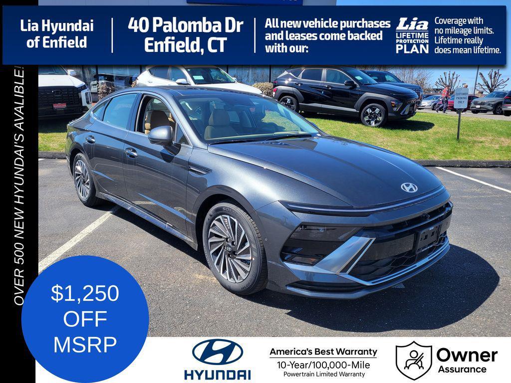new 2025 Hyundai Sonata Hybrid car, priced at $39,185