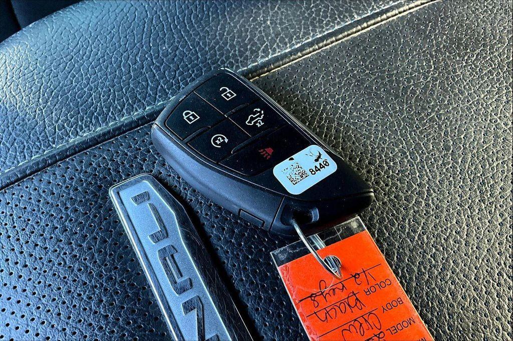 used 2024 GMC Sierra 2500 car, priced at $69,000