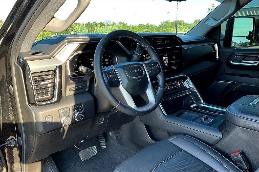 used 2024 GMC Sierra 2500 car, priced at $69,000