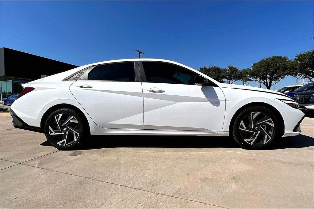 new 2025 Hyundai Elantra car, priced at $24,786