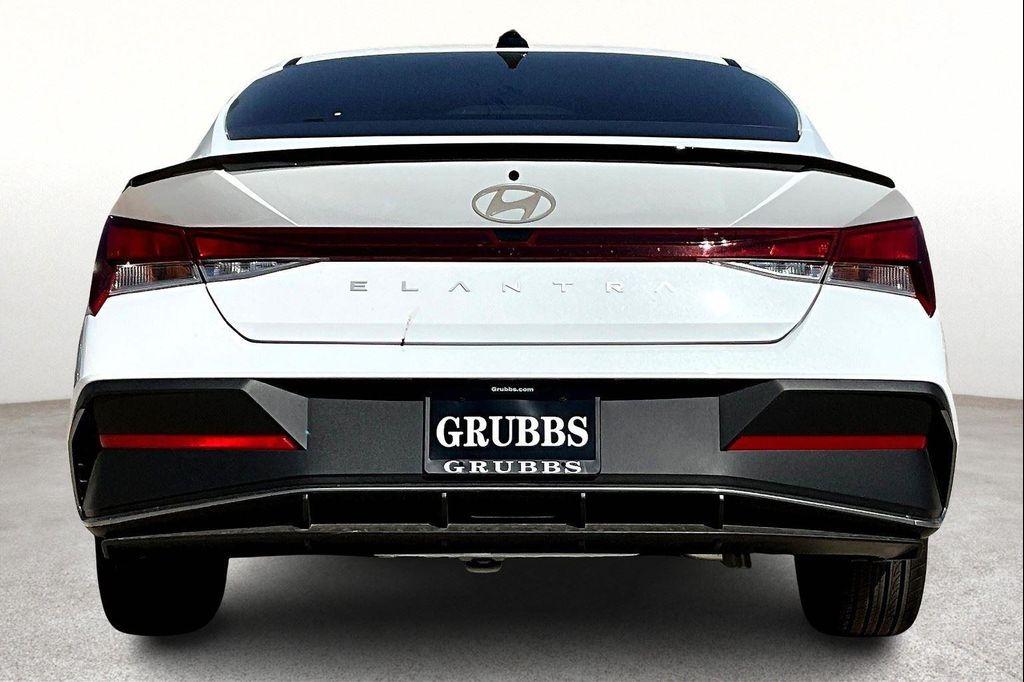 new 2025 Hyundai Elantra car, priced at $24,786