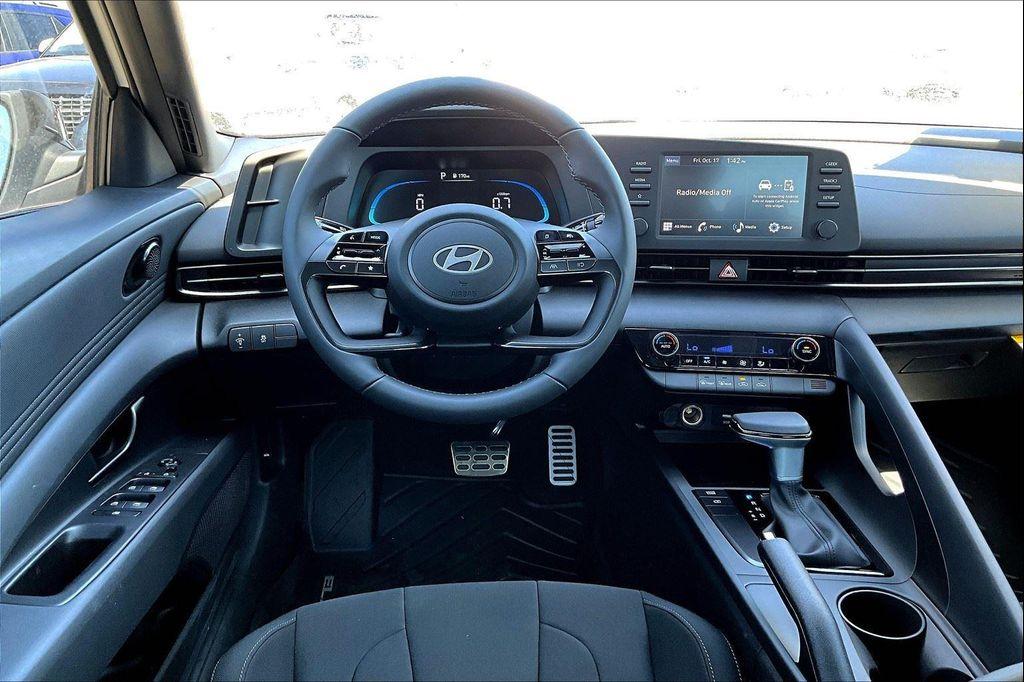 new 2025 Hyundai Elantra car, priced at $24,786