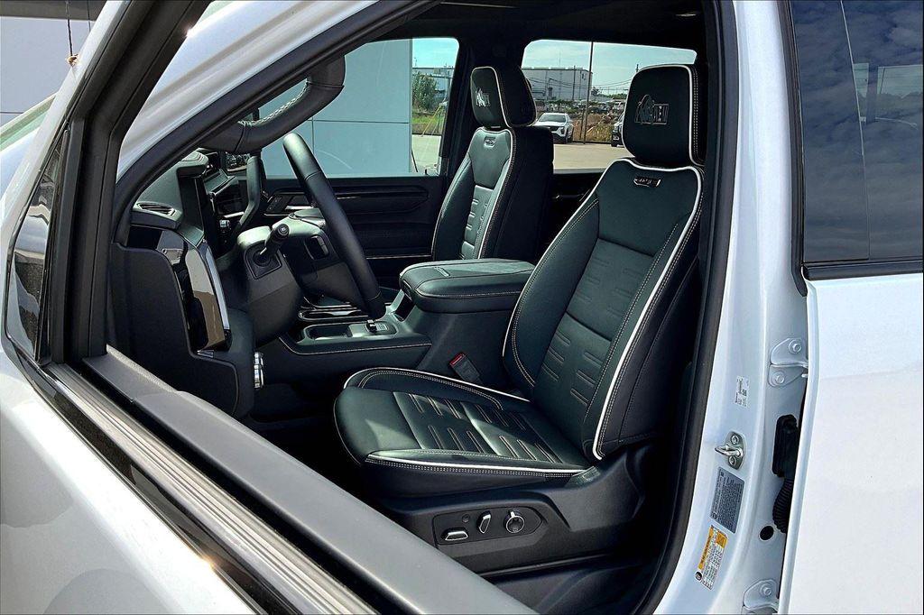 new 2025 GMC Sierra 2500 car, priced at $95,895