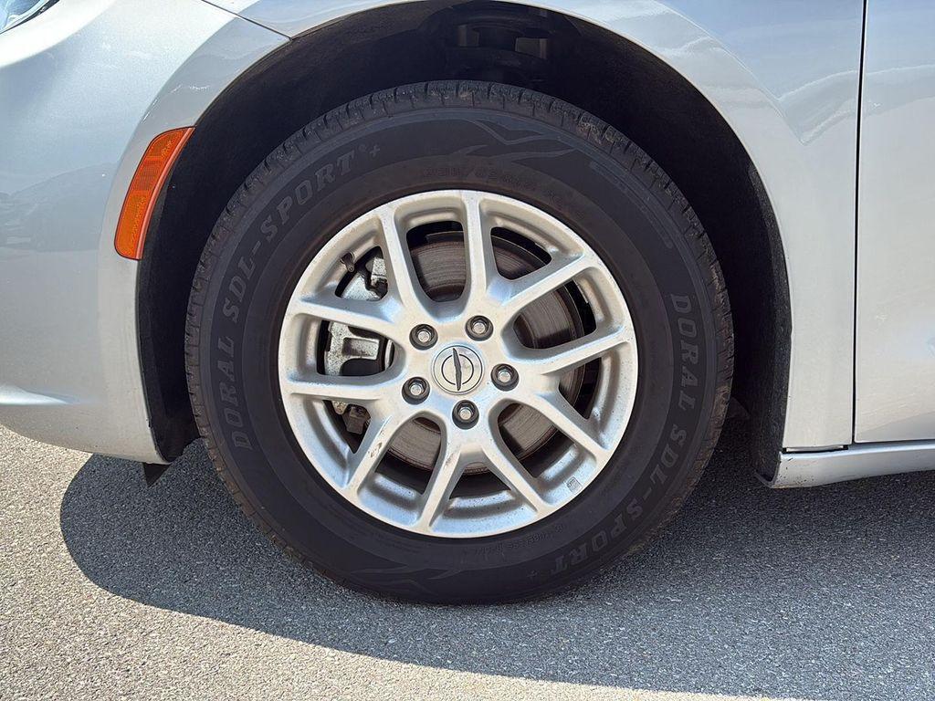 used 2023 Chrysler Pacifica car, priced at $23,500