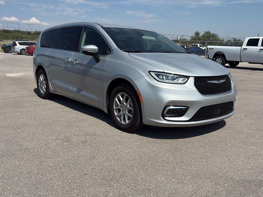 used 2023 Chrysler Pacifica car, priced at $23,500