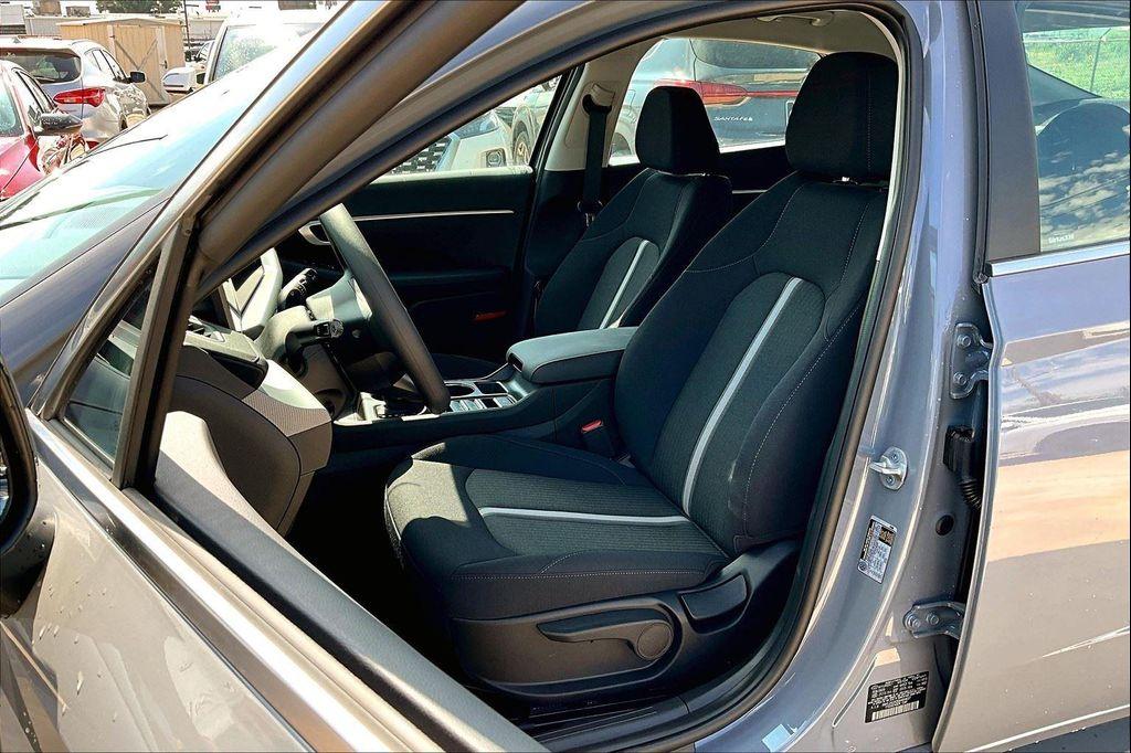 new 2025 Hyundai Sonata car, priced at $26,178