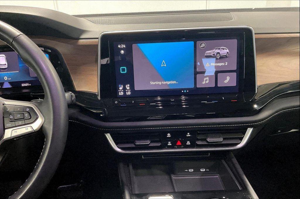 used 2024 Volkswagen Atlas car, priced at $33,250