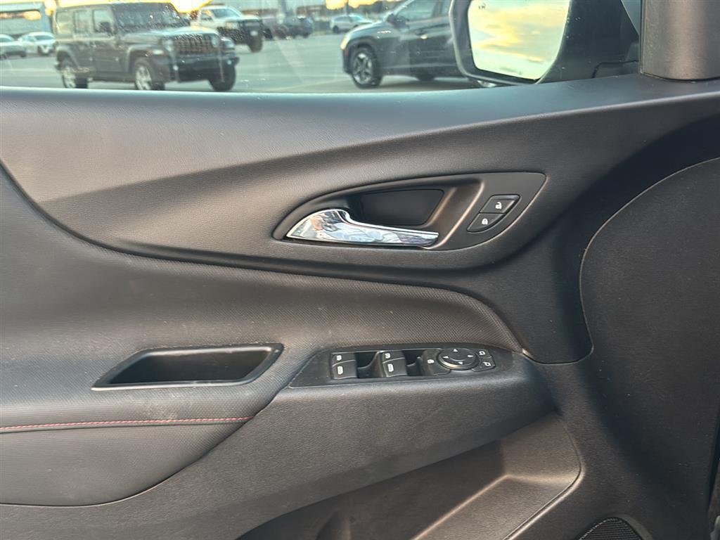 used 2022 Chevrolet Equinox car, priced at $21,000