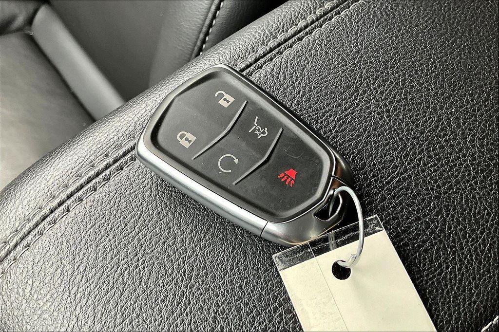 used 2023 Cadillac XT4 car, priced at $28,000