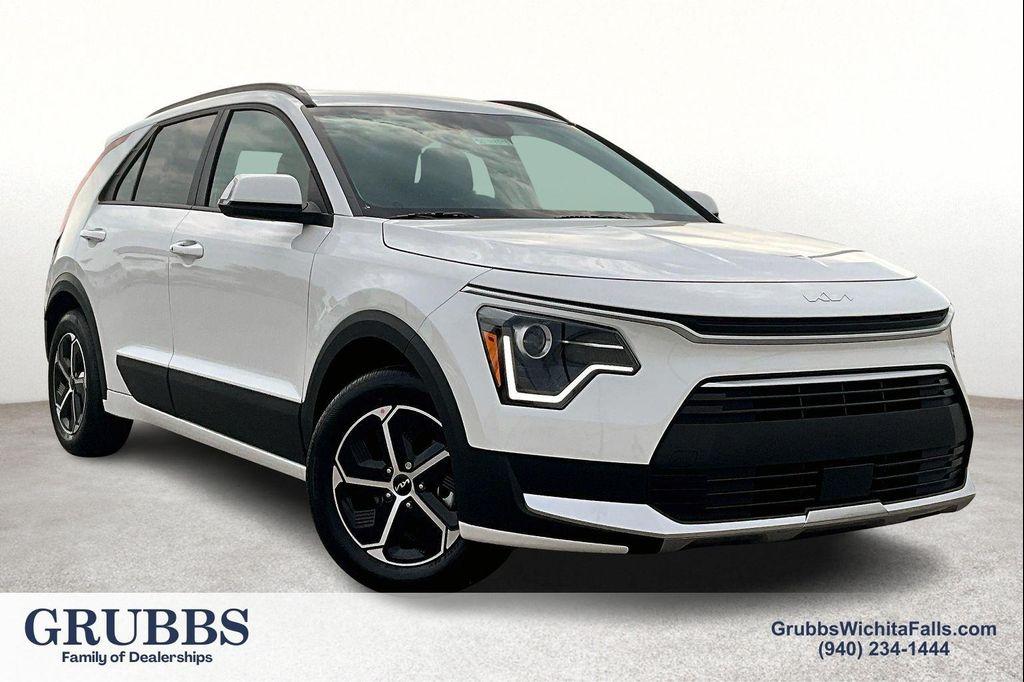 new 2025 Kia Niro car, priced at $29,255