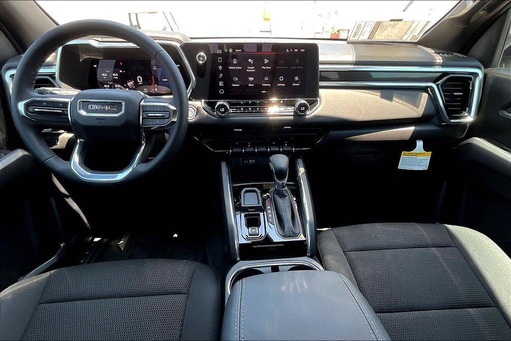 new 2025 GMC Canyon car, priced at $40,987