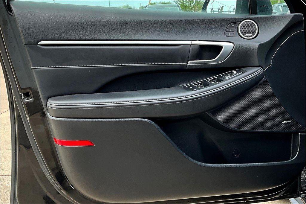 used 2022 Hyundai Sonata Hybrid car, priced at $19,000