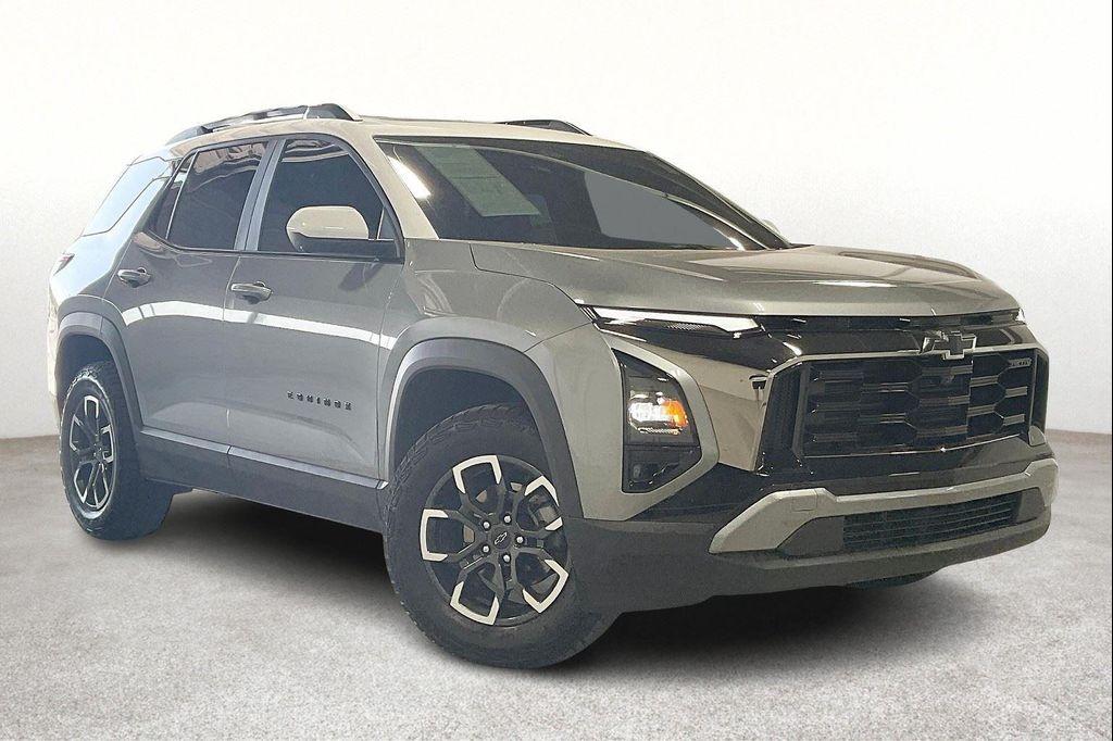 used 2025 Chevrolet Equinox car, priced at $31,000