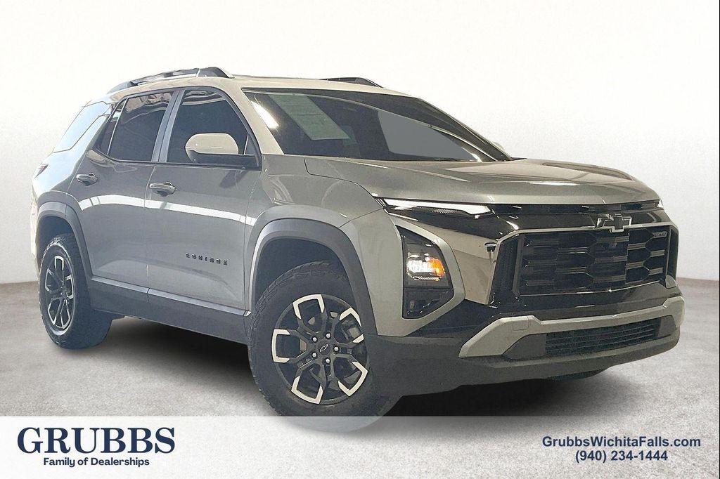used 2025 Chevrolet Equinox car, priced at $32,000