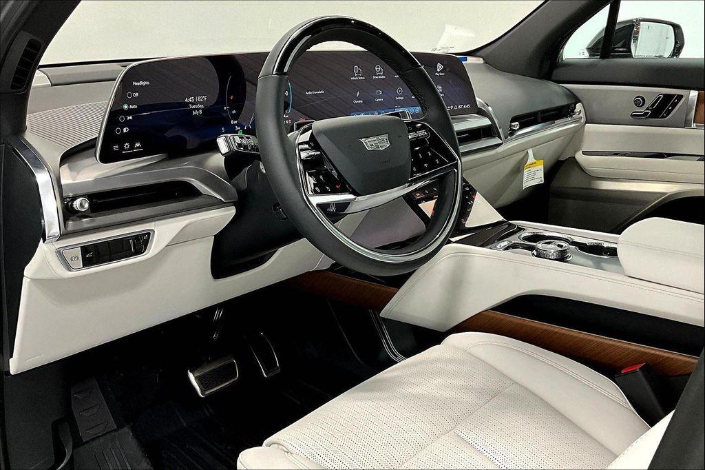new 2026 Cadillac VISTIQ car, priced at $81,385
