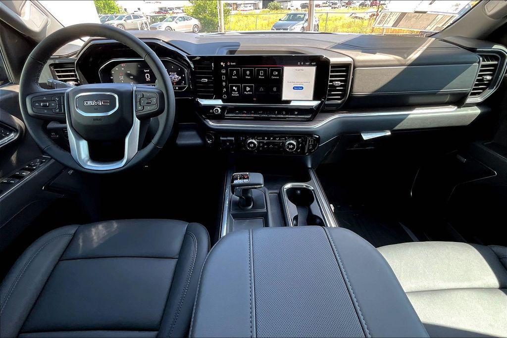 new 2025 GMC Sierra 1500 car, priced at $55,548