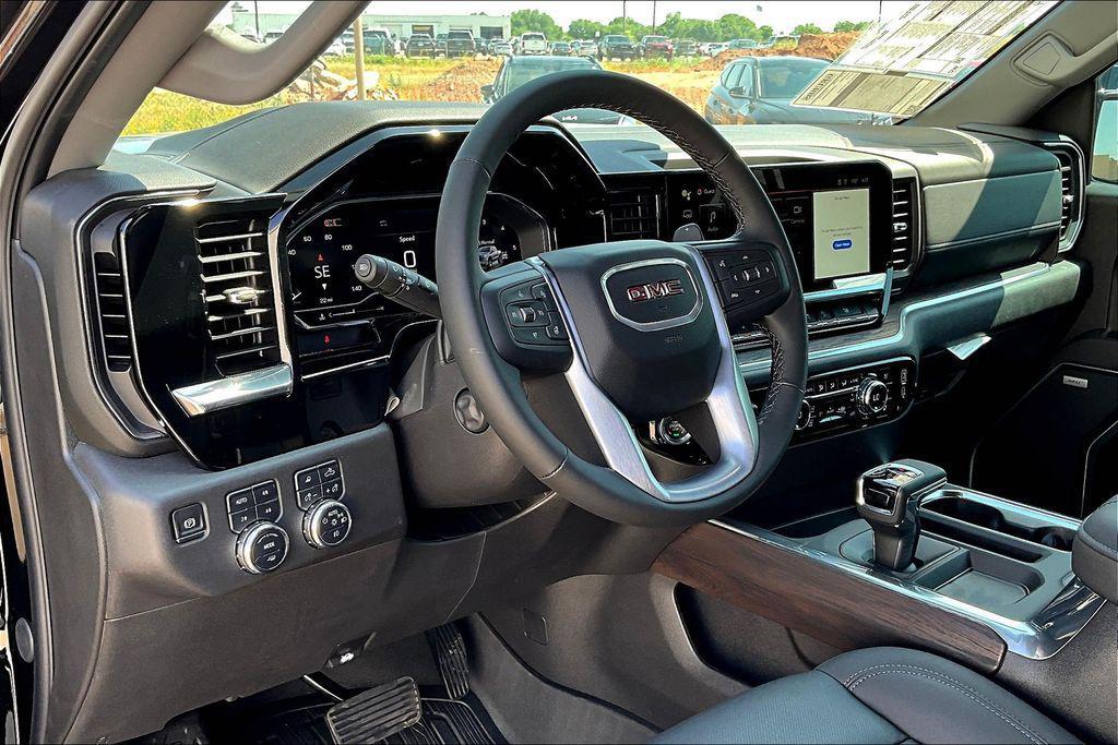 new 2025 GMC Sierra 1500 car, priced at $55,548
