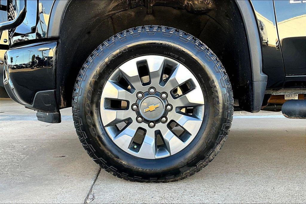 used 2025 Chevrolet Silverado 2500 car, priced at $54,000