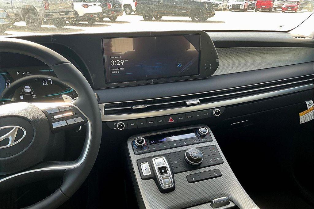 new 2025 Hyundai Palisade car, priced at $43,414