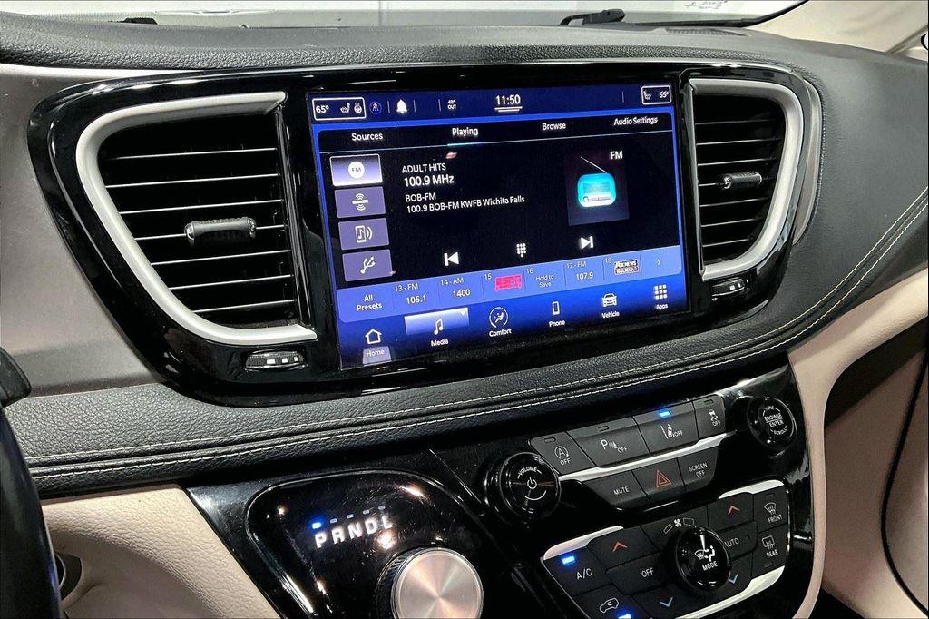 used 2021 Chrysler Pacifica car, priced at $19,000