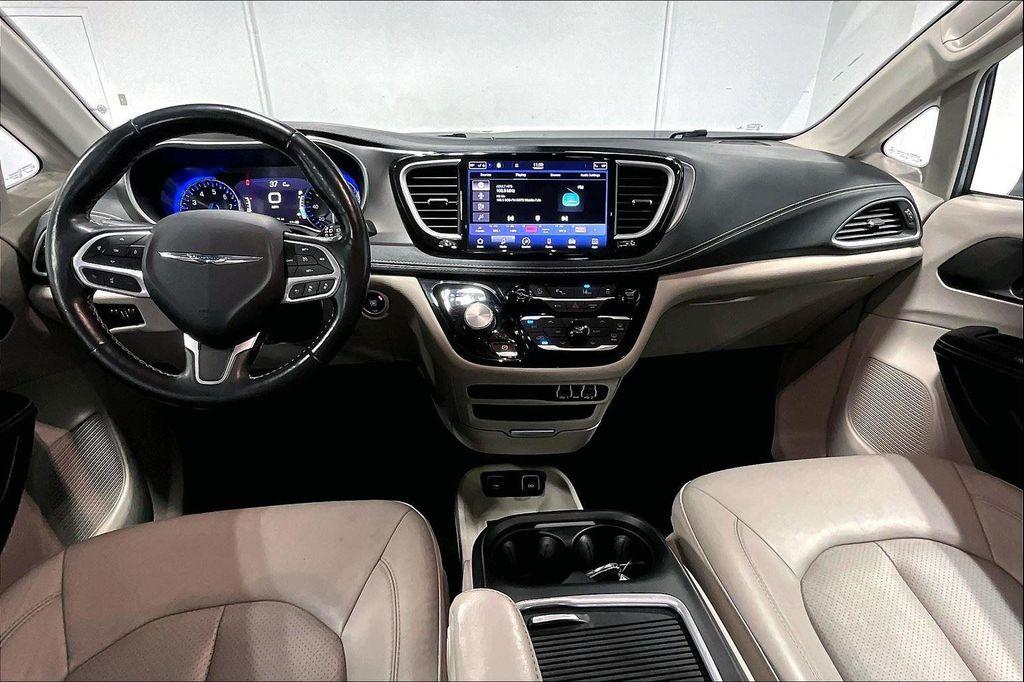 used 2021 Chrysler Pacifica car, priced at $19,000