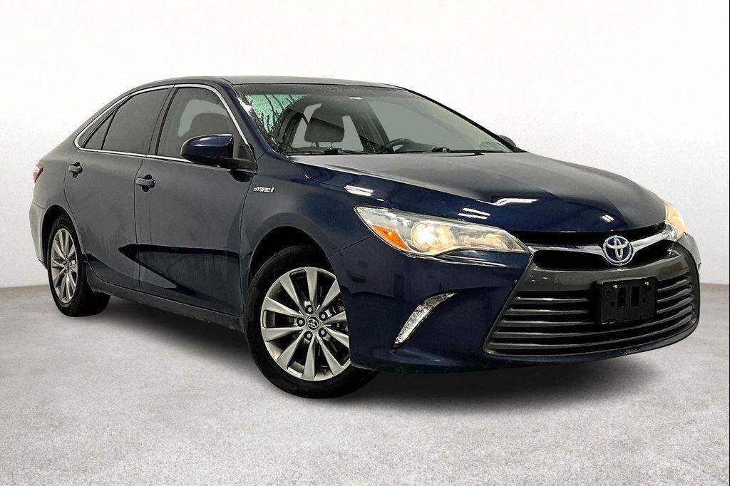 used 2015 Toyota Camry Hybrid car, priced at $15,000
