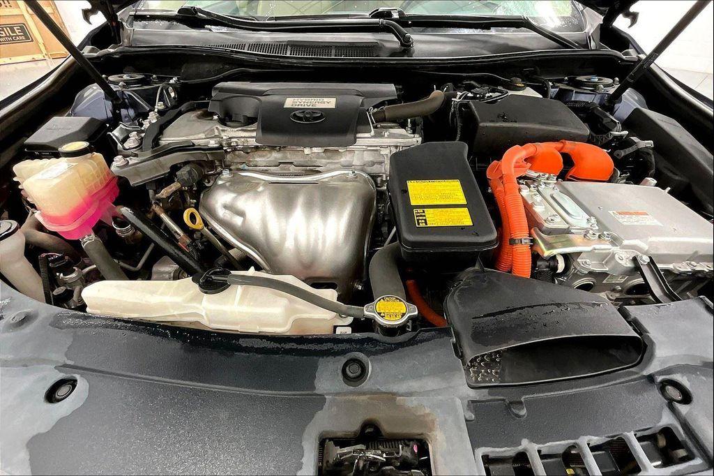used 2015 Toyota Camry Hybrid car, priced at $15,000