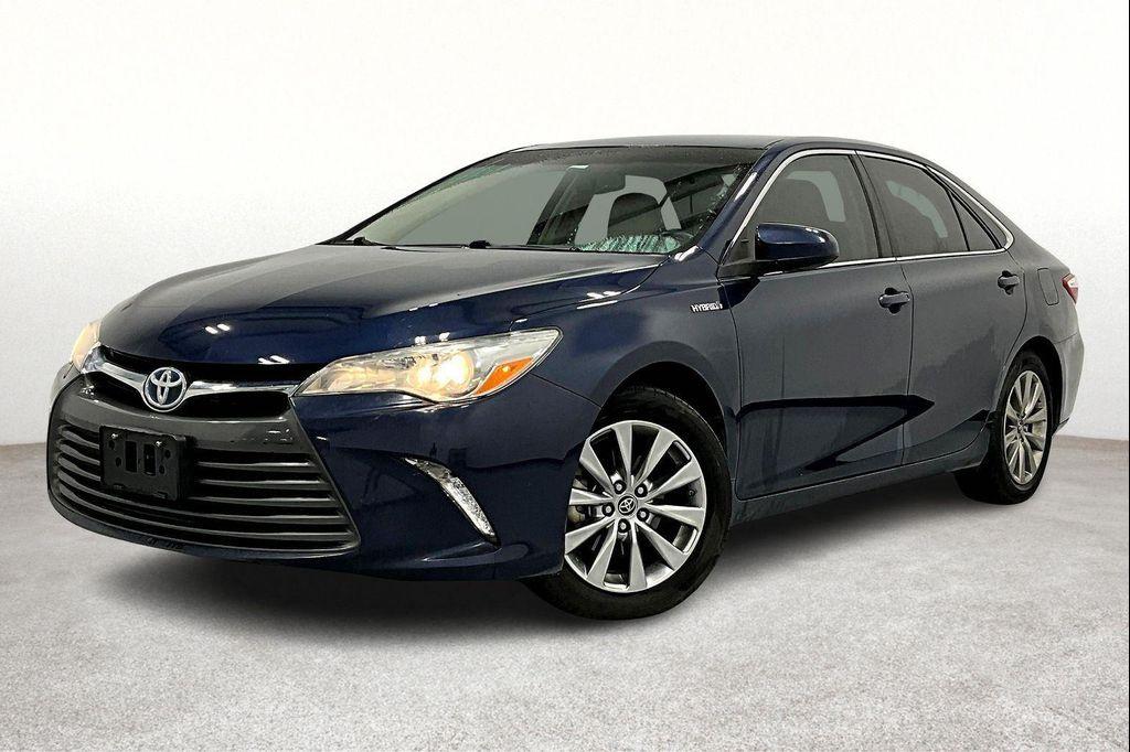 used 2015 Toyota Camry Hybrid car, priced at $15,000