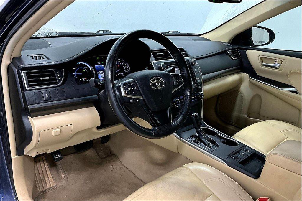 used 2015 Toyota Camry Hybrid car, priced at $15,000