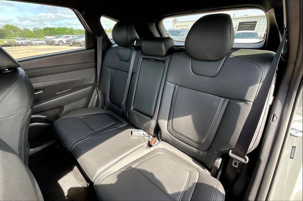 new 2025 Hyundai Tucson car, priced at $33,229