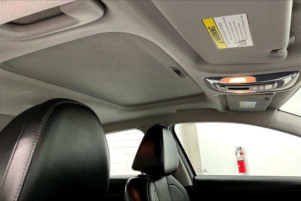 used 2022 Hyundai ELANTRA HEV car, priced at $21,000