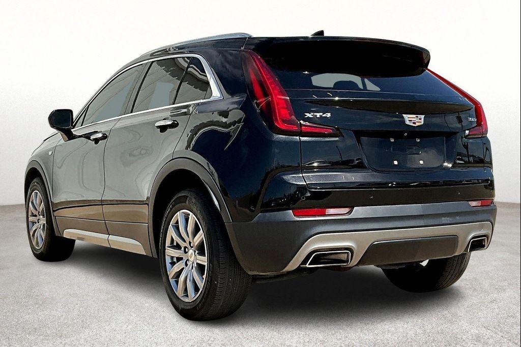 used 2020 Cadillac XT4 car