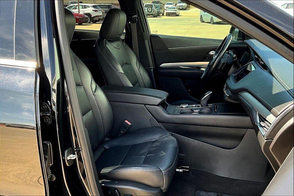 used 2020 Cadillac XT4 car