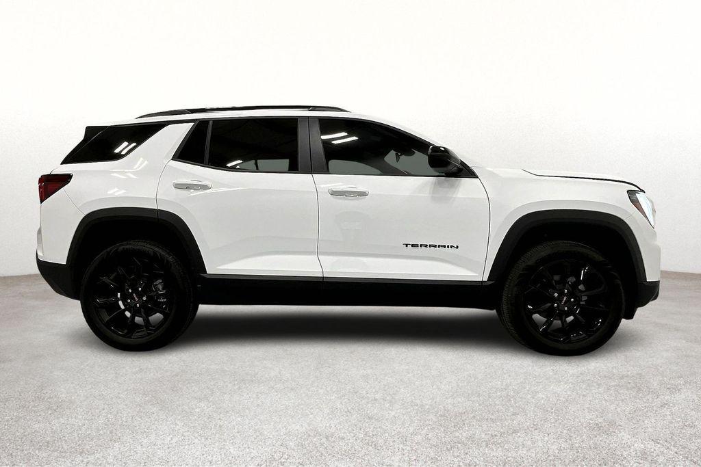 new 2026 GMC Terrain car, priced at $32,640
