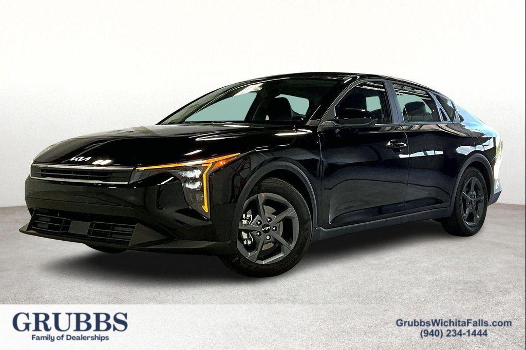 new 2025 Kia K4 car, priced at $24,165