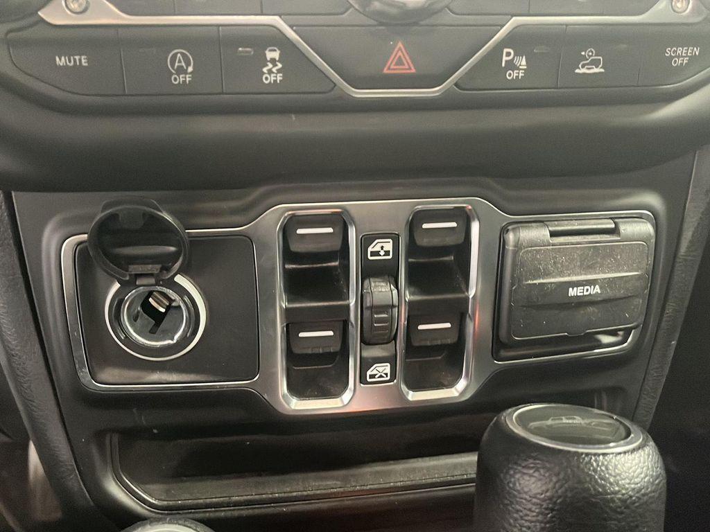 used 2021 Jeep Gladiator car, priced at $30,750